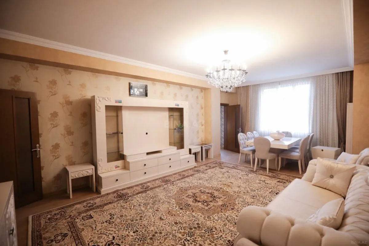 Satılır 3 otaqlı mənzil 116 m²