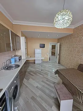 Kirayə verilir 3 otaqlı mənzil 136 m²