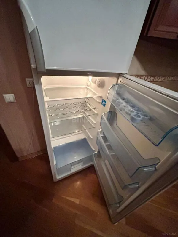 Kirayə verilir 2 otaqlı mənzil 100 m²