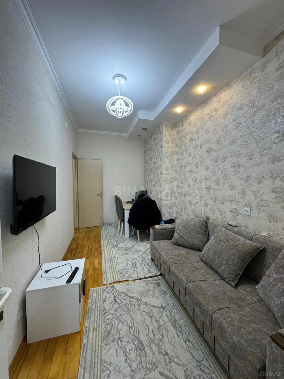 Satılır 2 otaqlı mənzil 50 m²