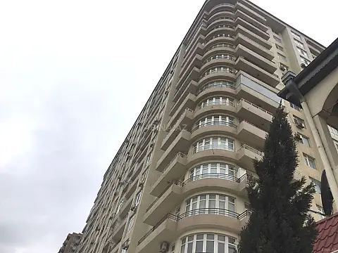 Satılır 2 otaqlı mənzil 110 m² — Bakı, İnşaatçılar 2 otaq 110.00 m²