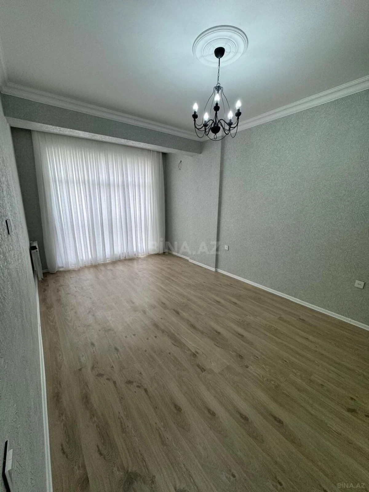 Kirayə verilir 3 otaqlı mənzil 99 m²