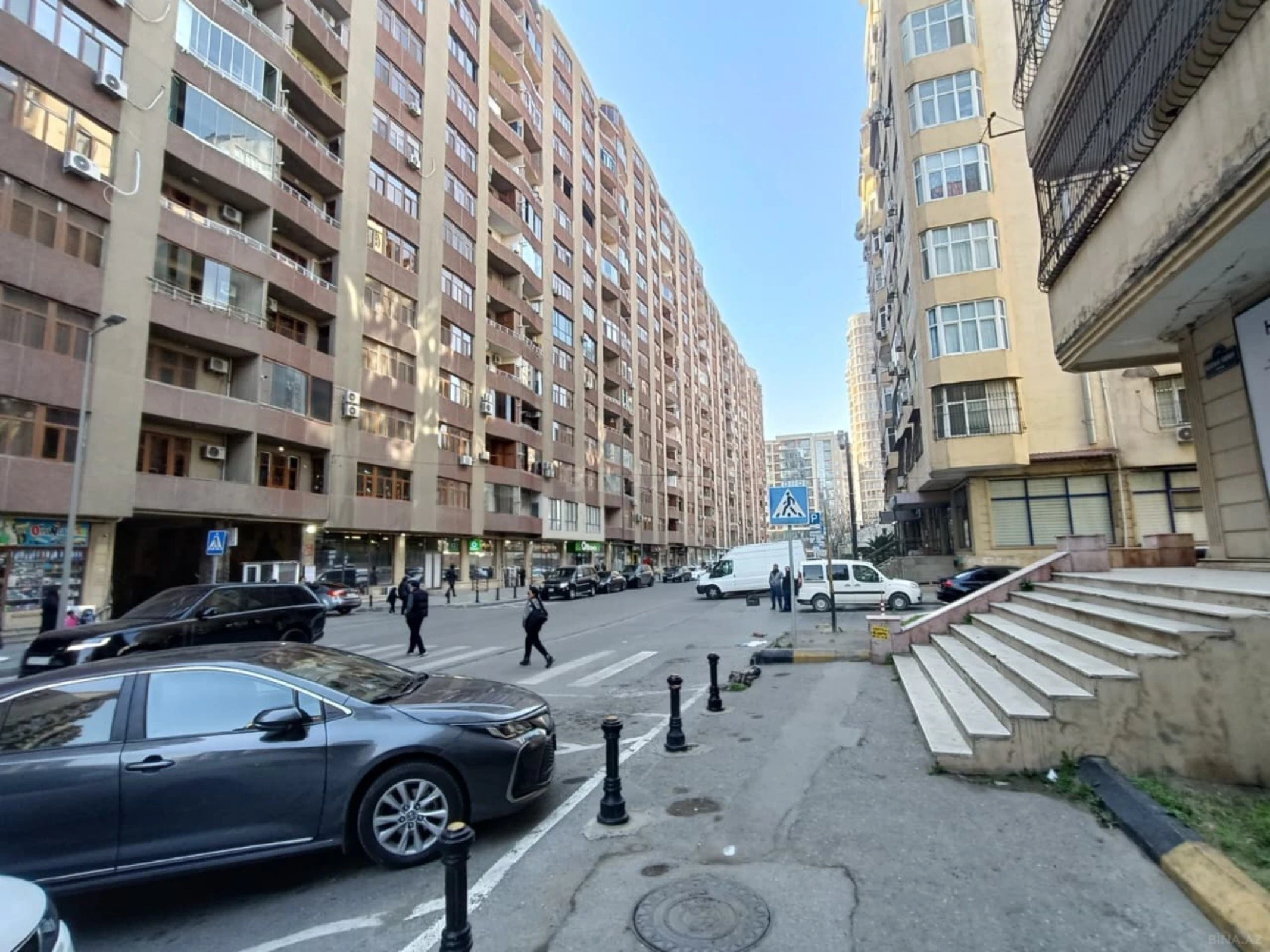 Kirayə verilir obyekt 90 m²