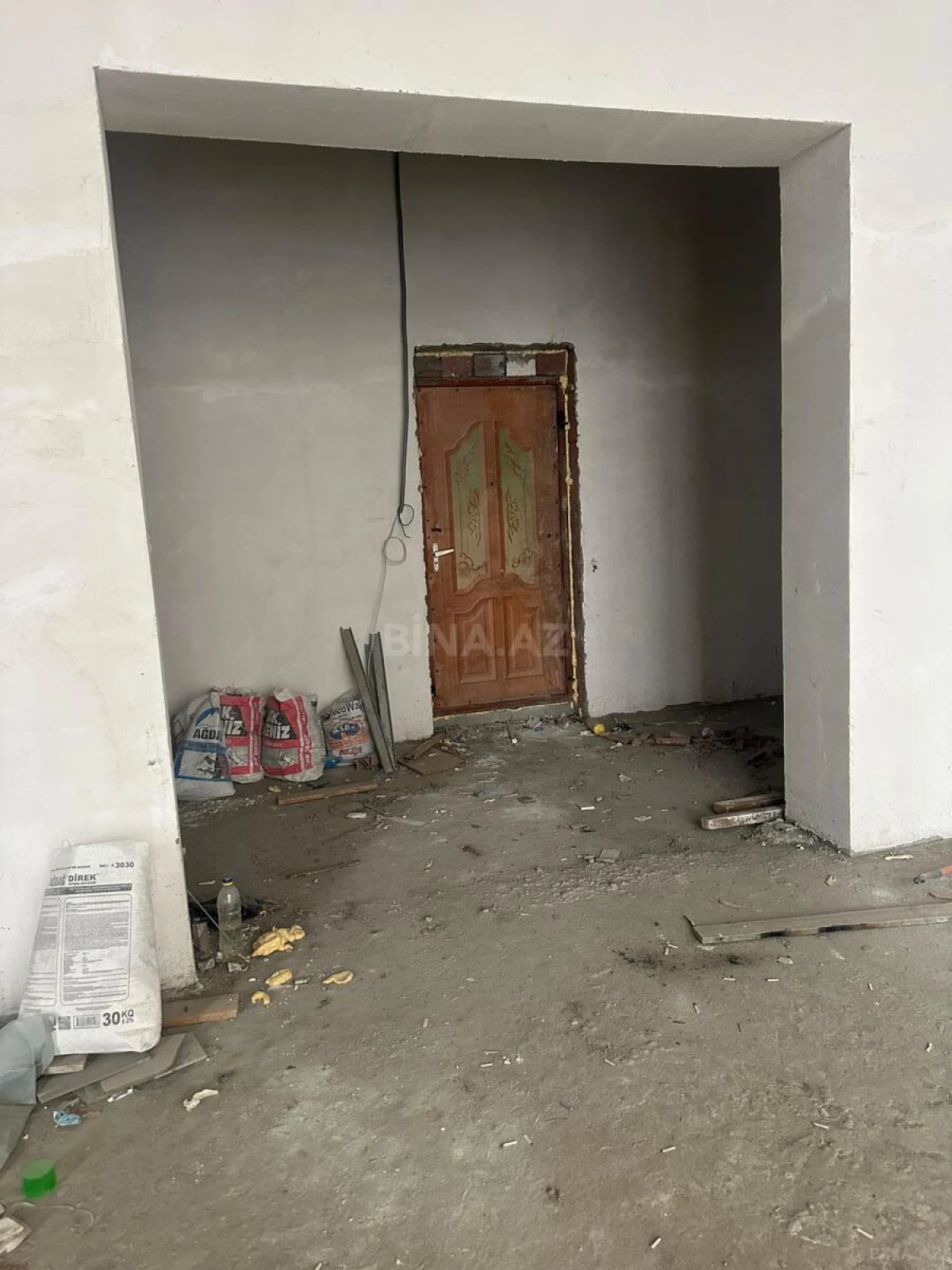 Kirayə verilir obyekt 135 m²