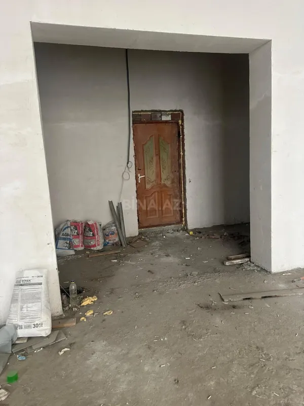 Kirayə verilir obyekt 135 m²