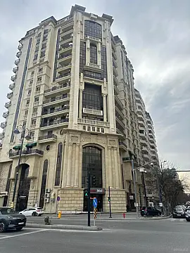 Kirayə verilir obyekt 135 m²