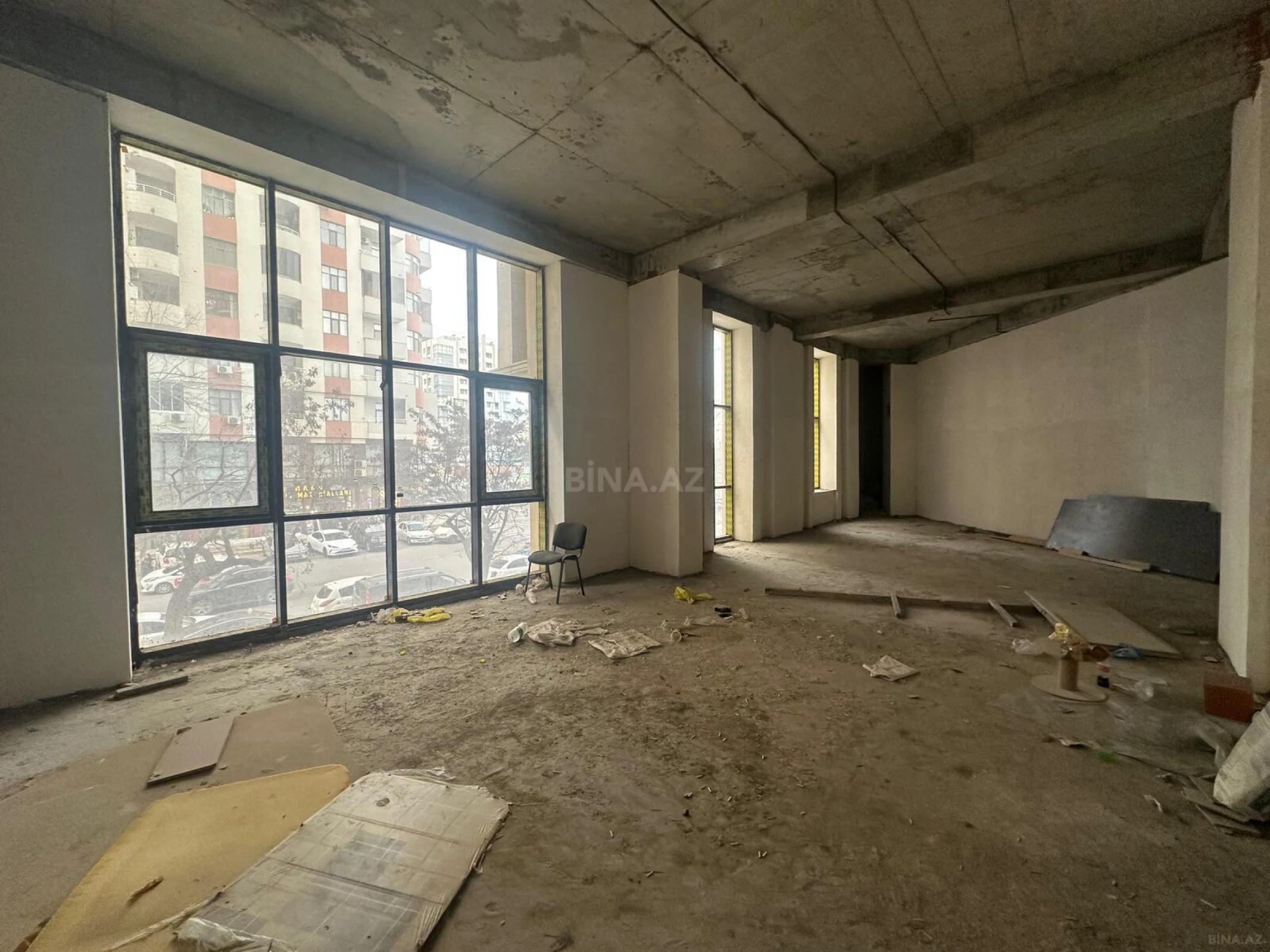 Kirayə verilir obyekt 135 m²