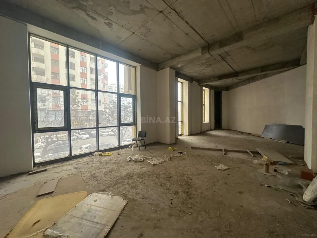 Kirayə verilir obyekt 135 m²