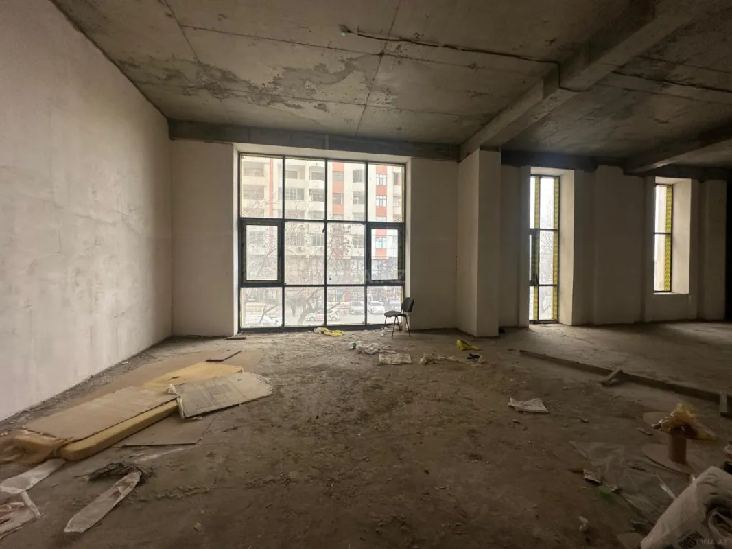 Kirayə verilir obyekt 135 m²