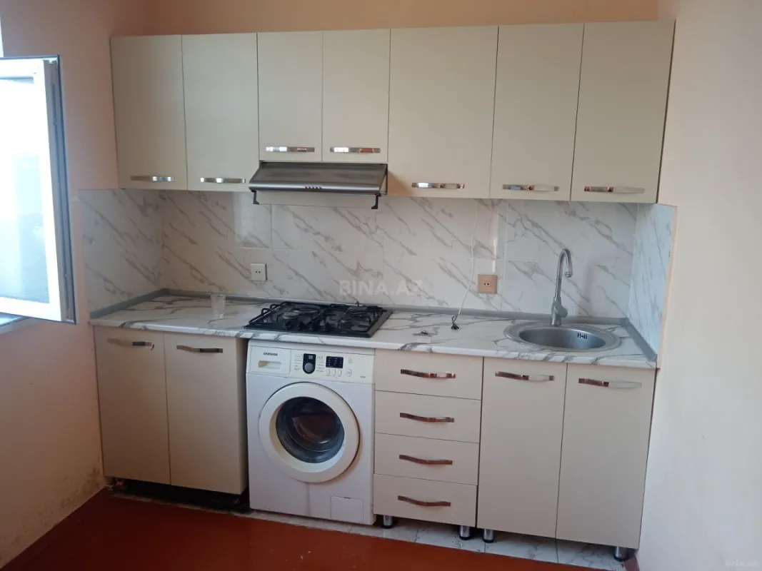 Kirayə verilir 2 otaqlı həyət evi 70 m²
