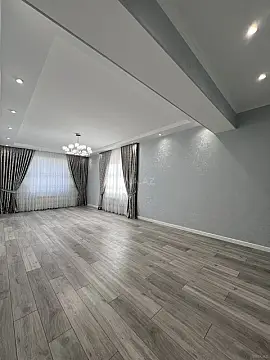 Satılır 3 otaqlı mənzil 132 m²