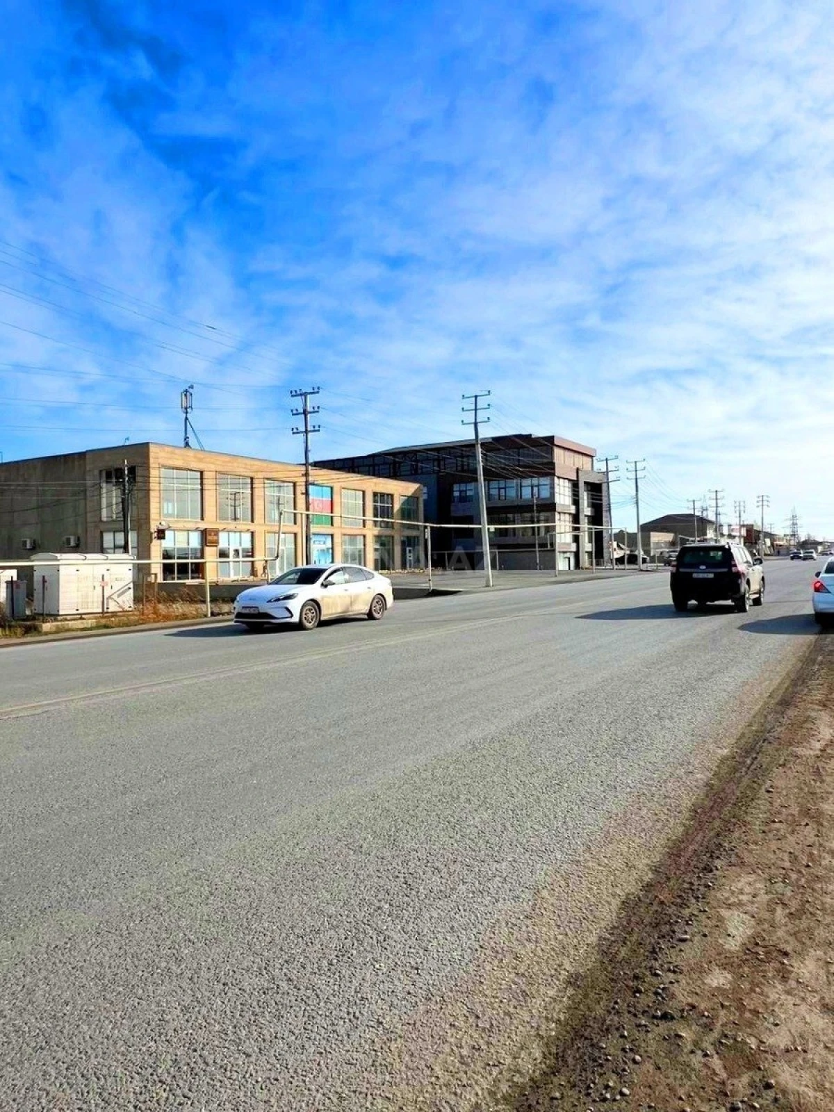 Kirayə verilir obyekt 630 m²