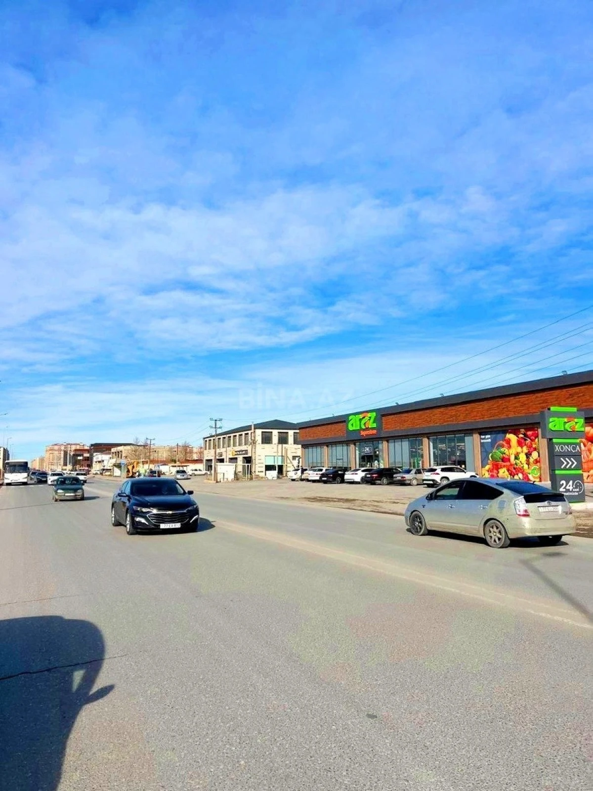 Kirayə verilir obyekt 630 m²