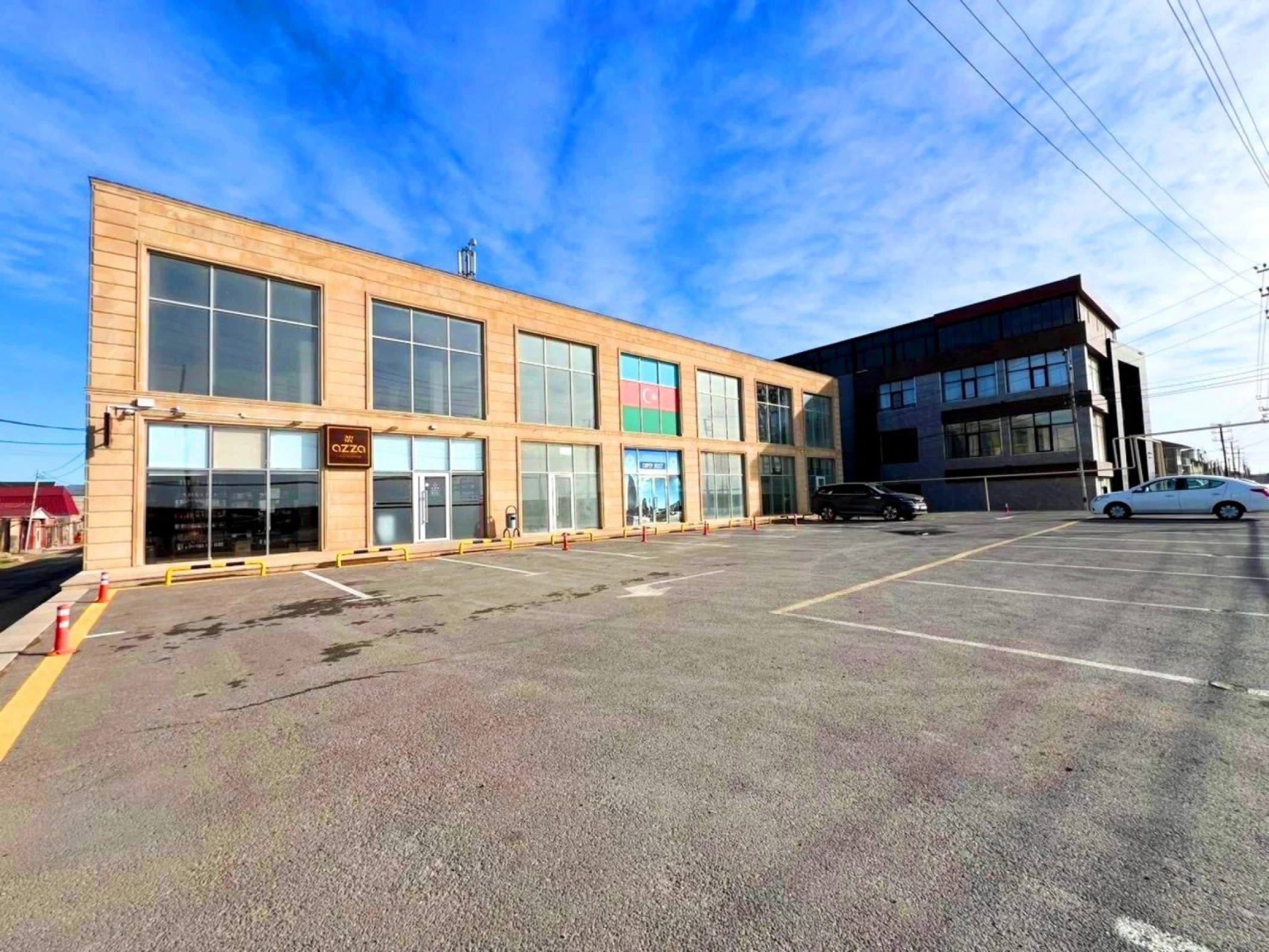 Kirayə verilir obyekt 630 m²