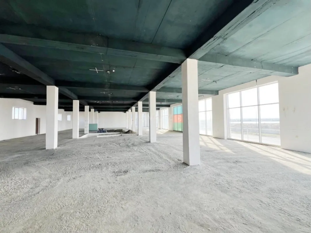 Kirayə verilir obyekt 630 m²