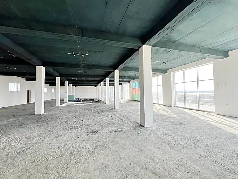 Kirayə verilir obyekt 630 m²