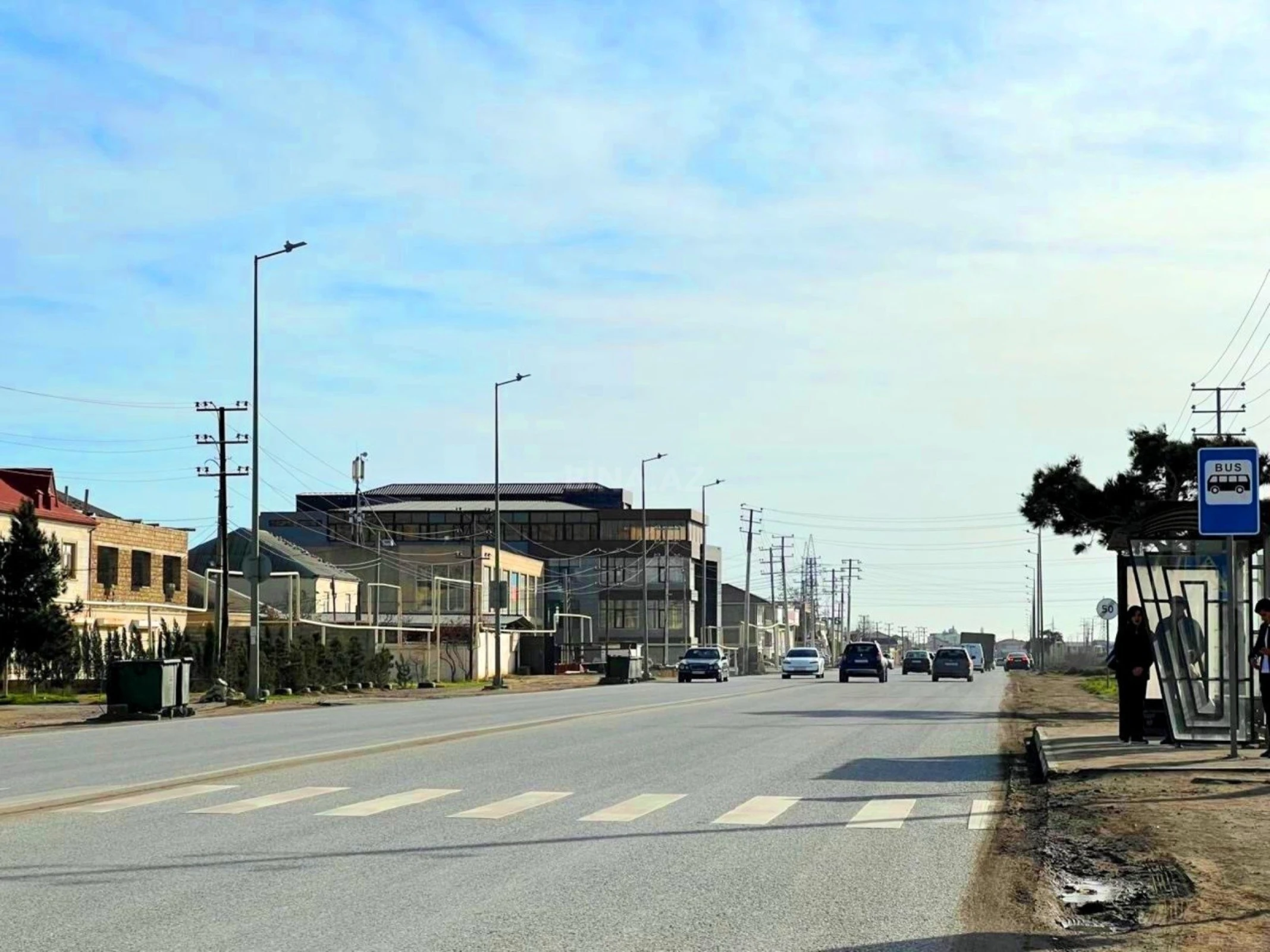 Kirayə verilir obyekt 630 m²