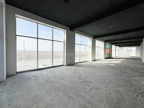 Kirayə verilir obyekt 630 m²