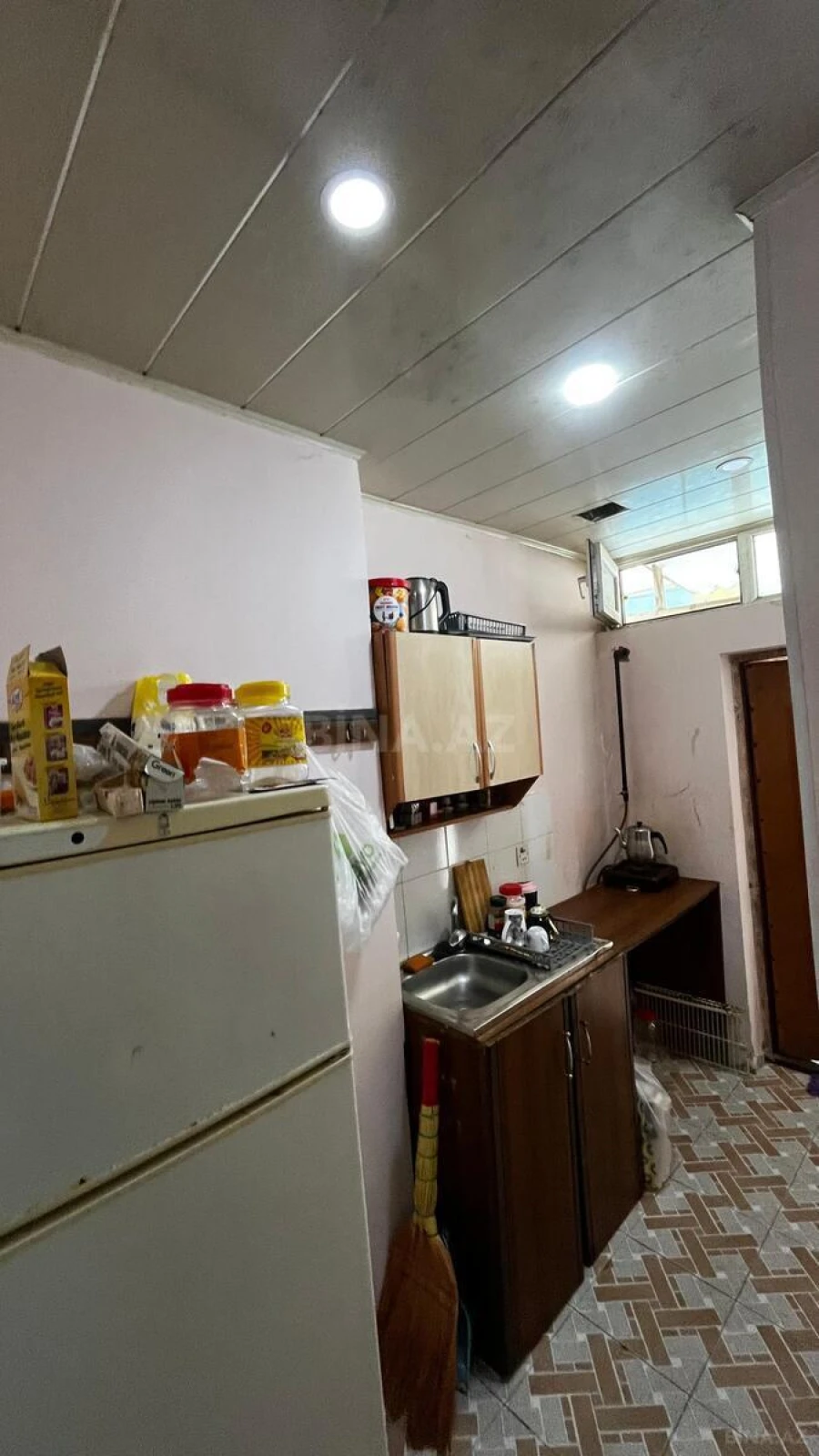 Kirayə verilir 1 otaqlı həyət evi 30 m²