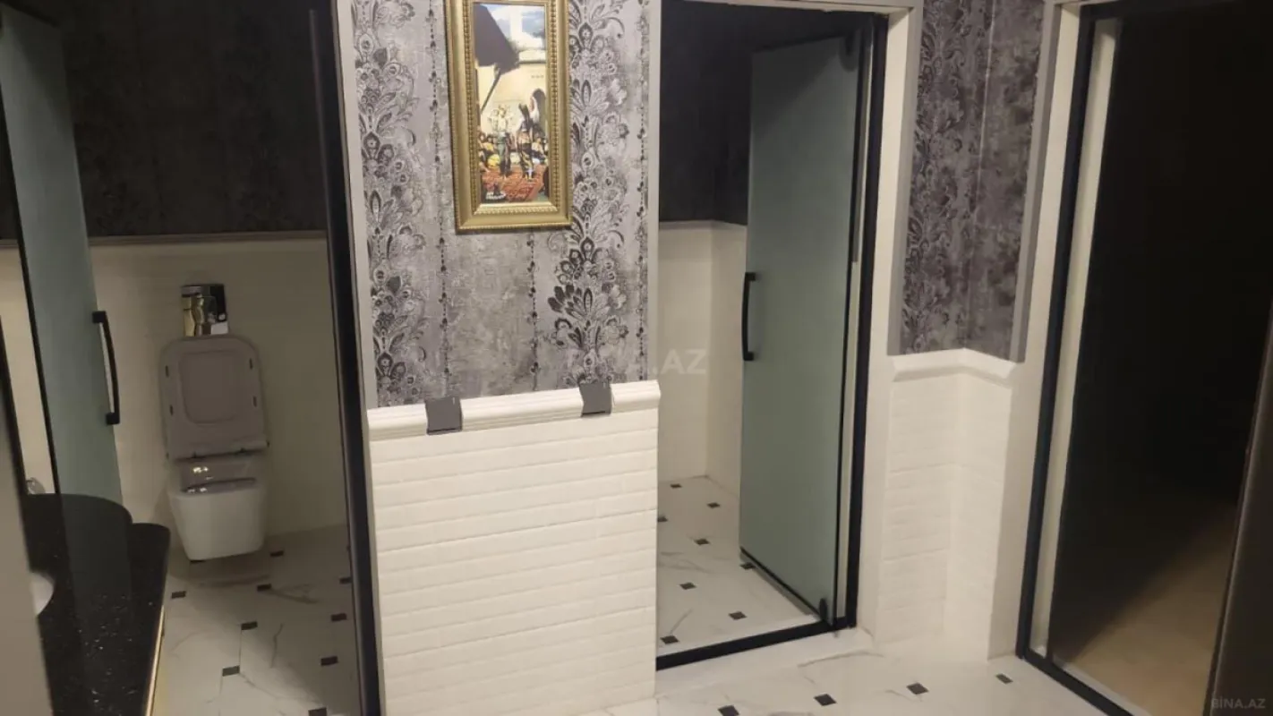 Satılır 6 otaqlı həyət evi 420 m²