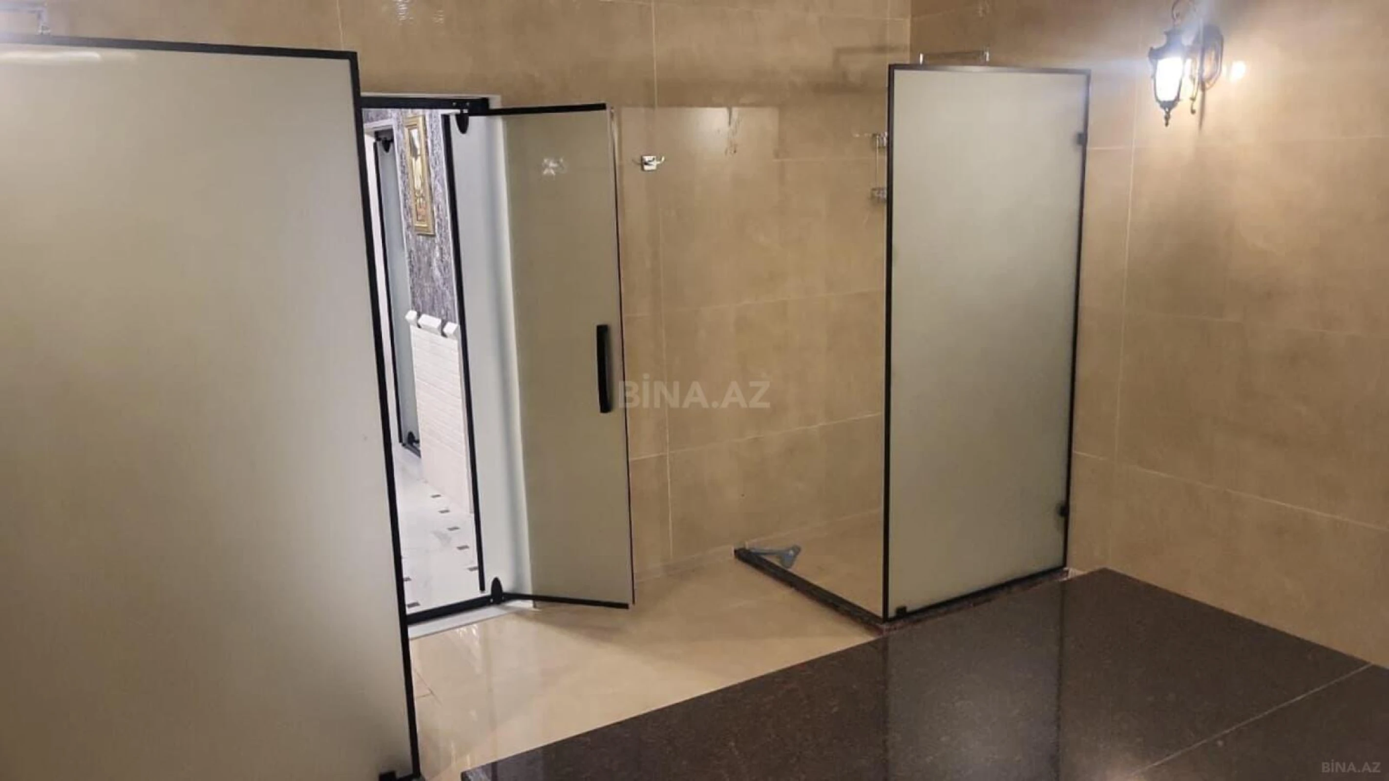 Satılır 6 otaqlı həyət evi 420 m²