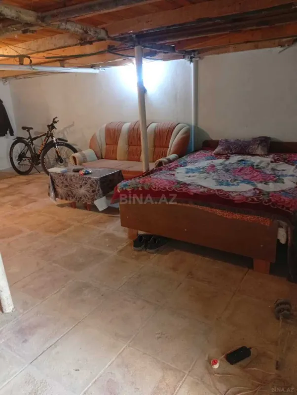 Satılır 4 otaqlı həyət evi 135 m²