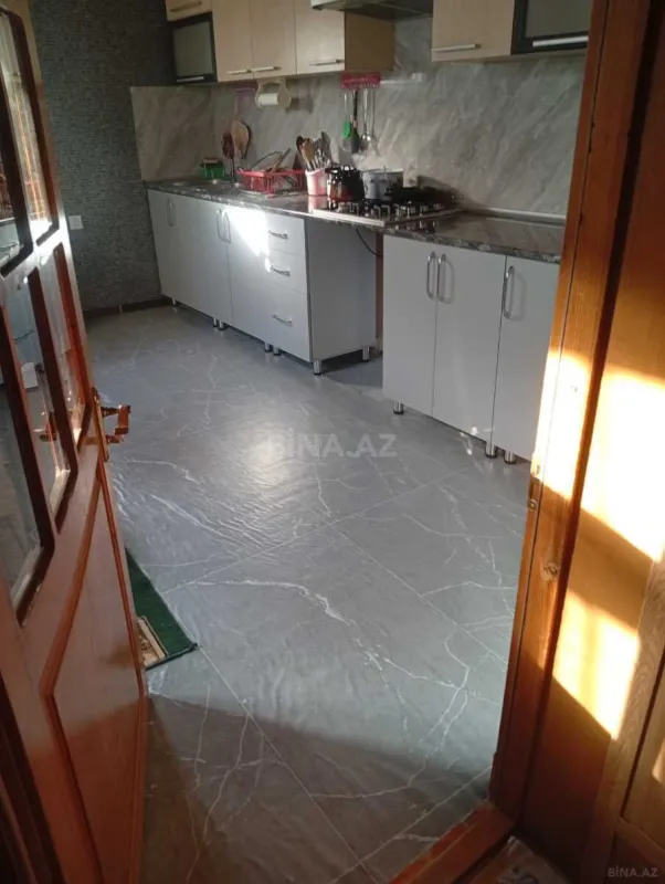 Satılır 4 otaqlı həyət evi 135 m²