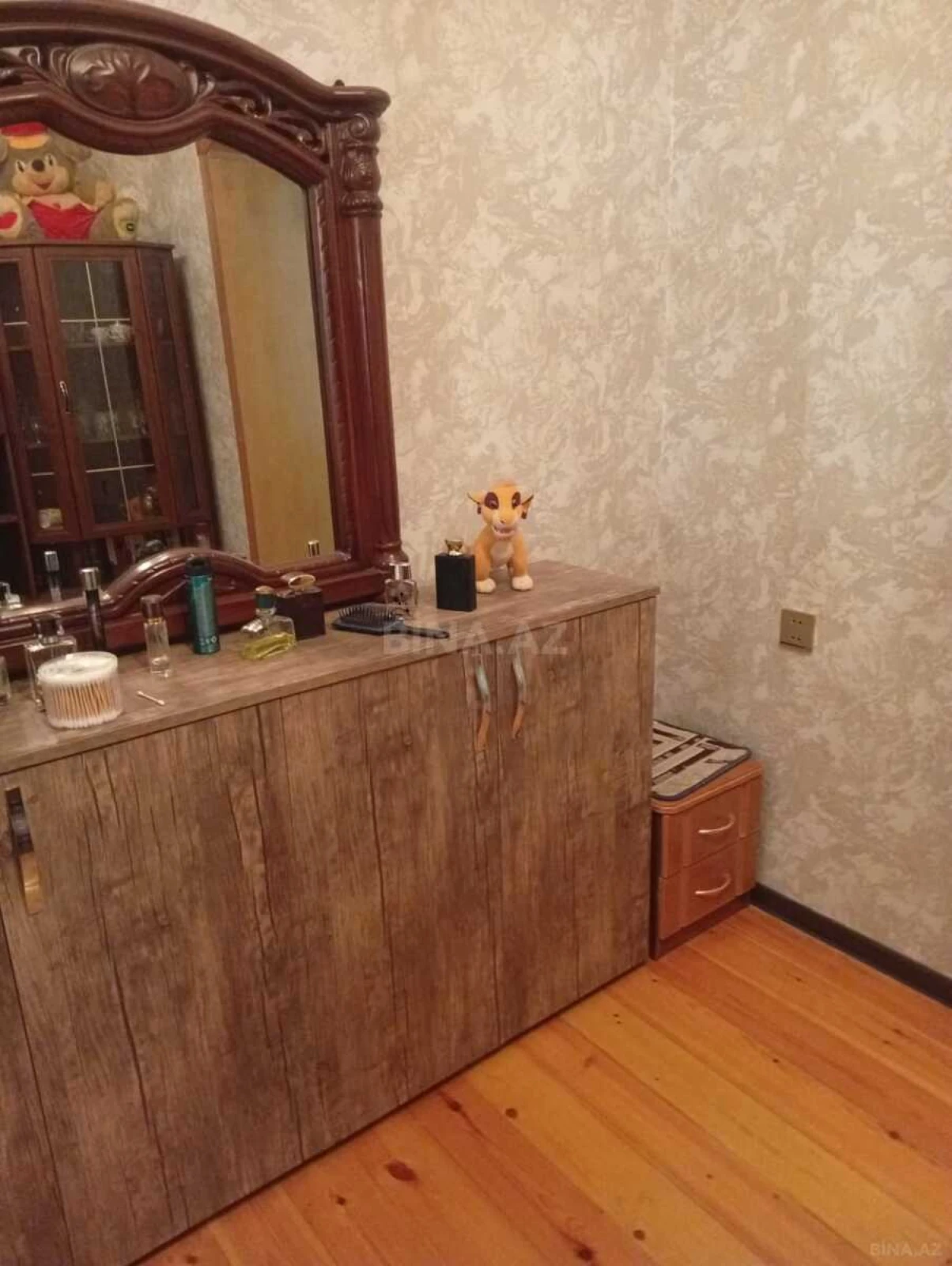 Satılır 4 otaqlı həyət evi 135 m²