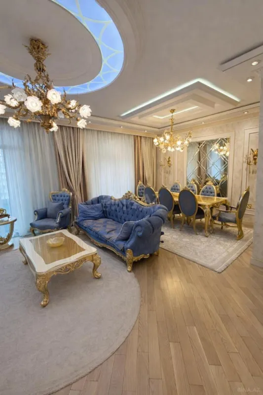 Satılır 3 otaqlı mənzil 179 m²