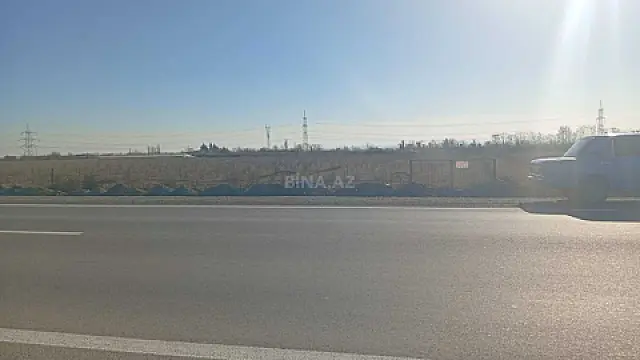 Satılır torpaq sahəsi 200 m²