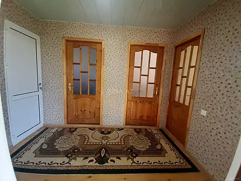 Kirayə verilir 2 otaqlı həyət evi 50 m²