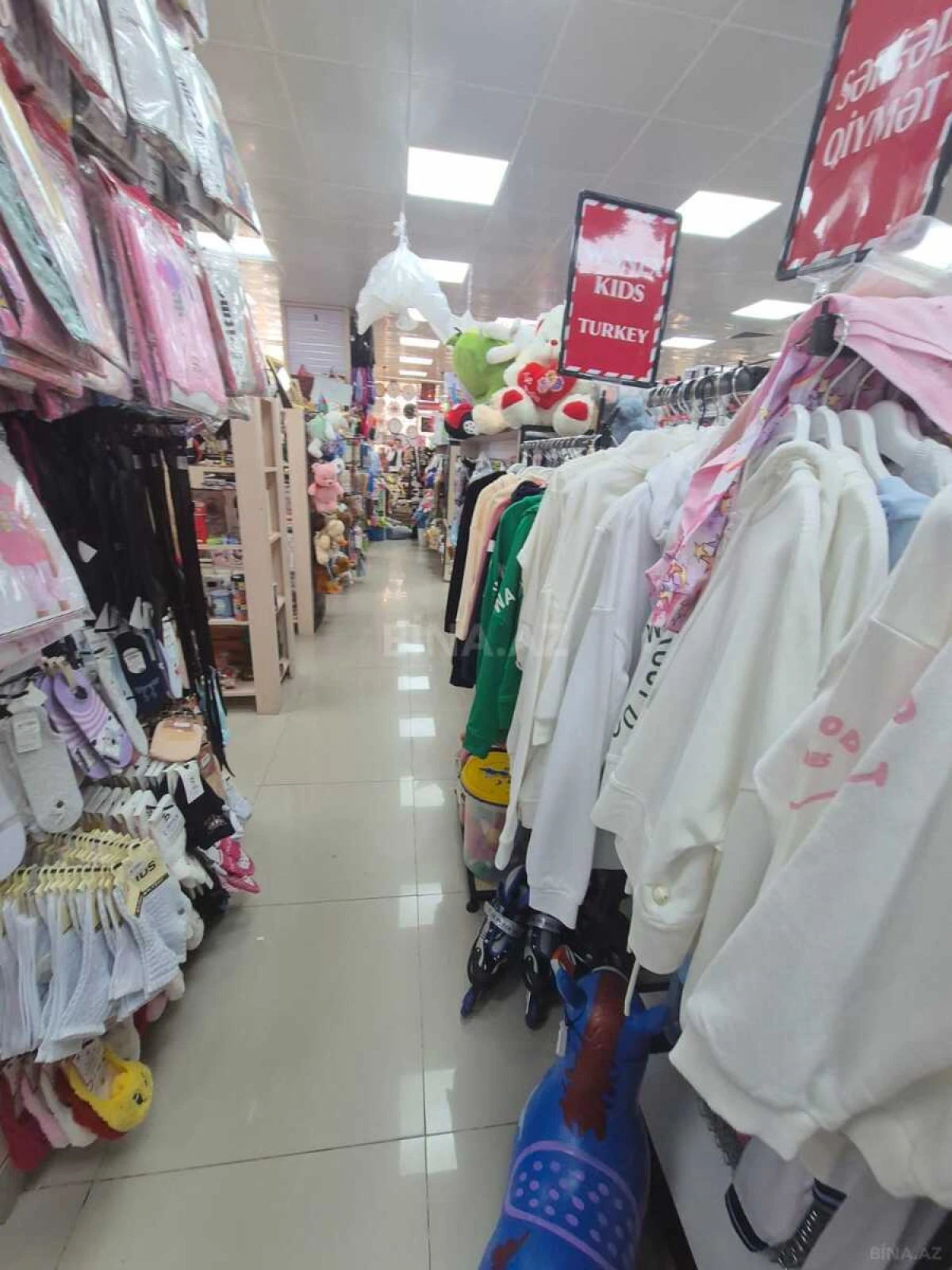 Satılır obyekt 126 m²