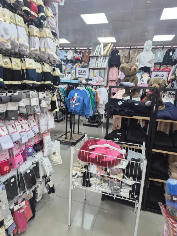 Satılır obyekt 126 m²