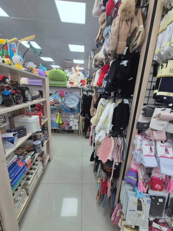 Satılır obyekt 126 m²