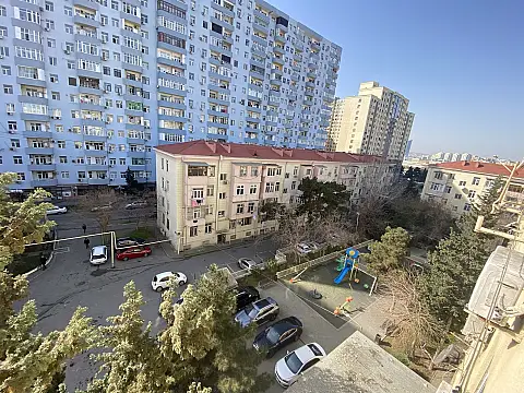 Satılır 2 otaqlı mənzil 60 m²