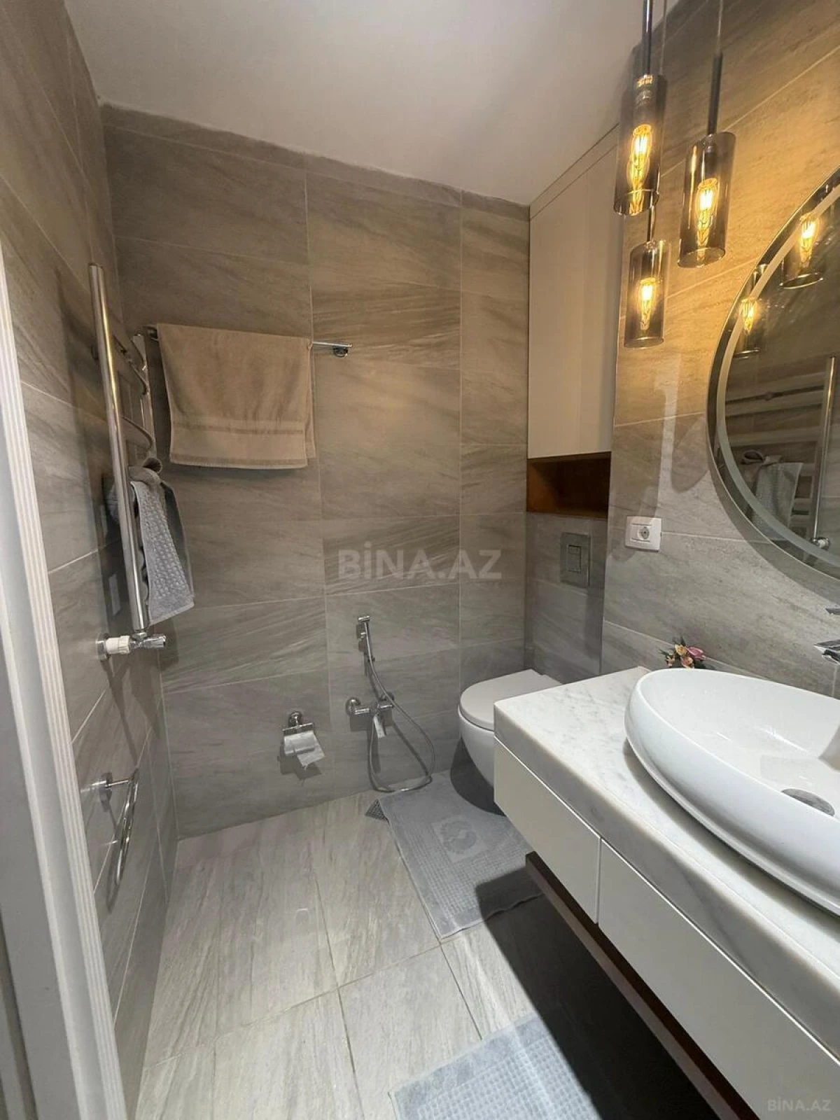 Satılır 3 otaqlı mənzil 120 m²