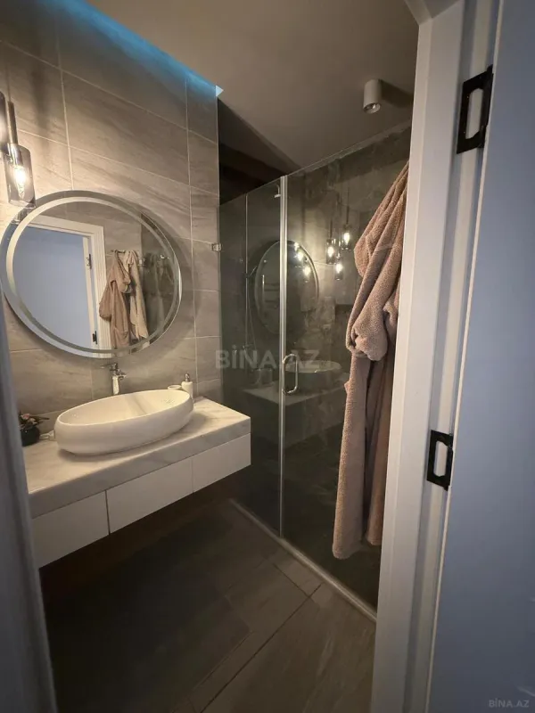 Satılır 3 otaqlı mənzil 120 m²