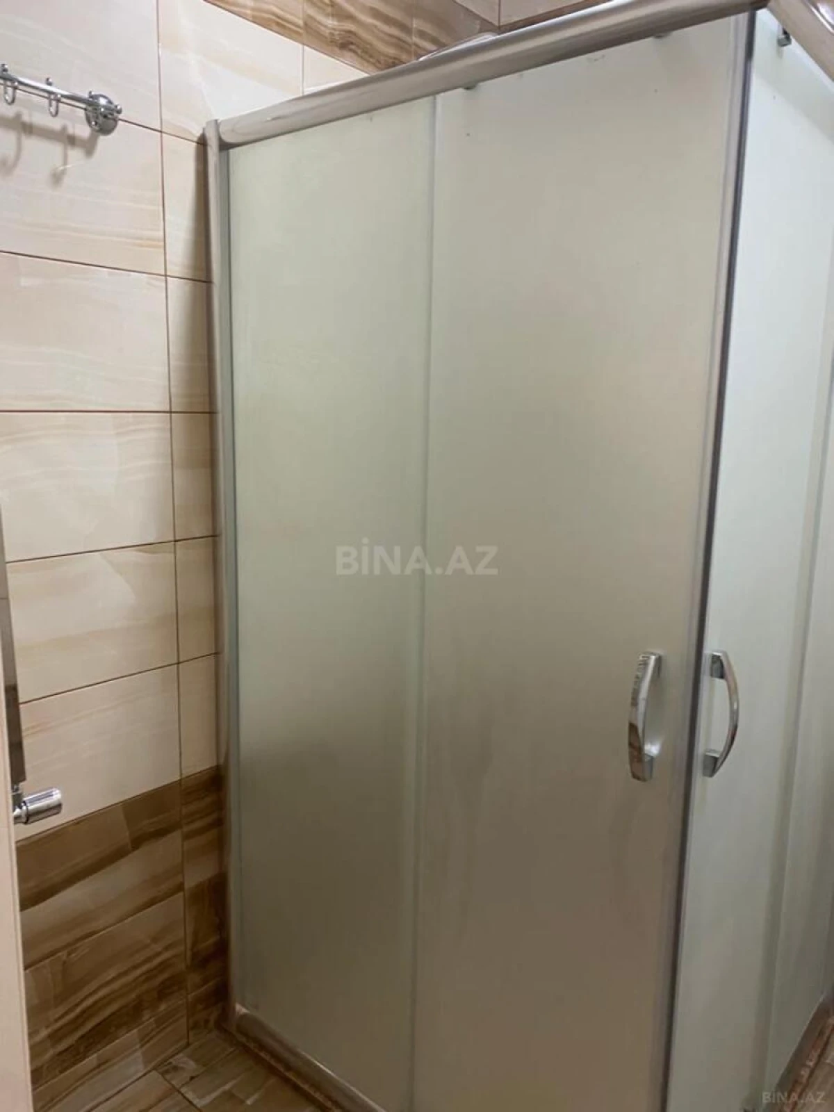 Satılır 2 otaqlı mənzil 75 m²