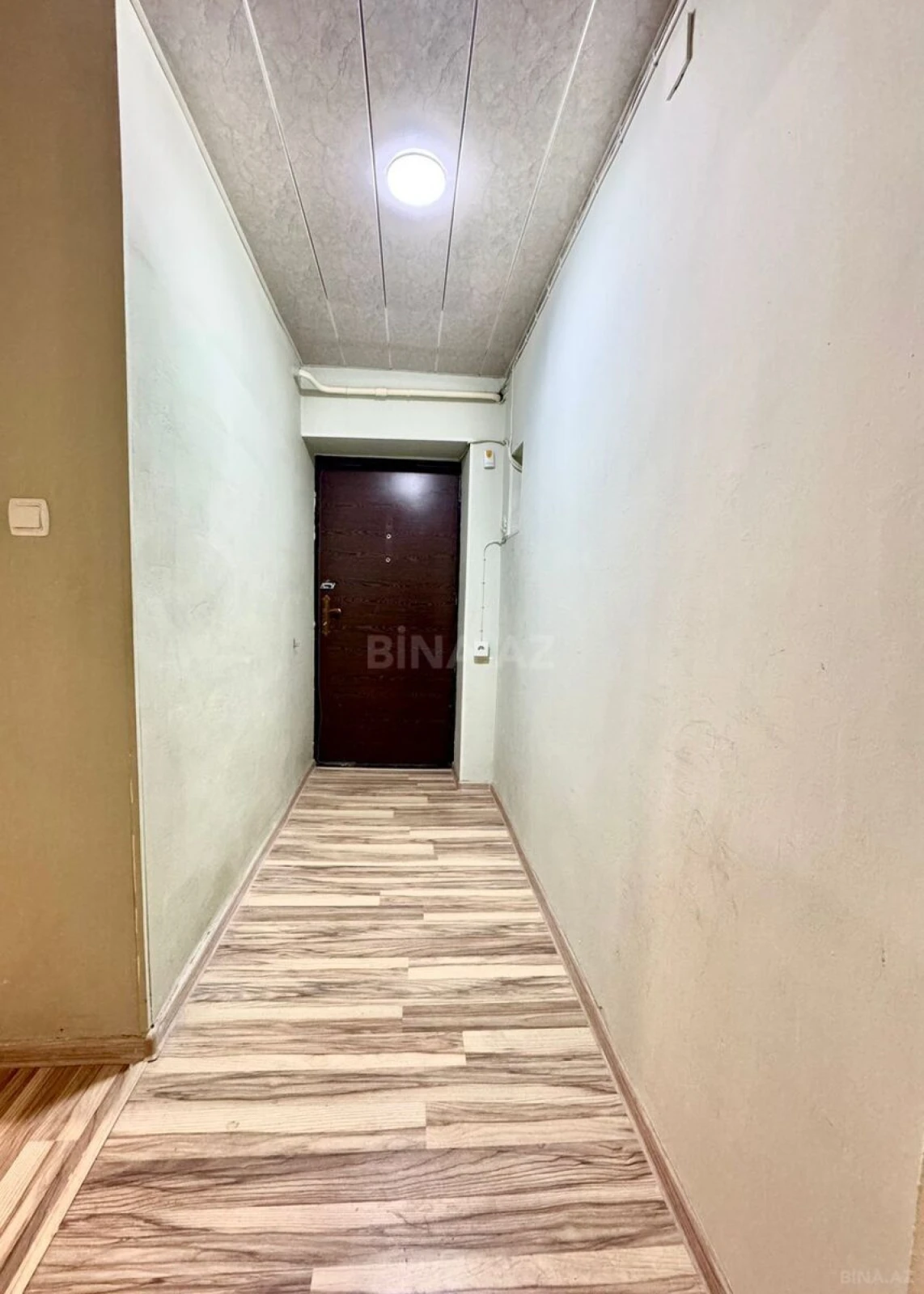 Satılır 2 otaqlı mənzil 56 m²