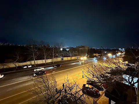 Satılır 2 otaqlı mənzil 56 m²