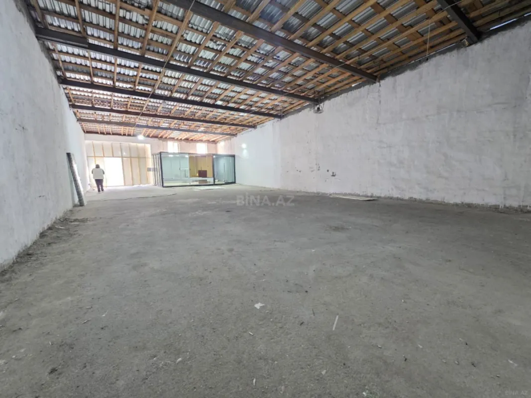 Kirayə verilir obyekt 300 m²