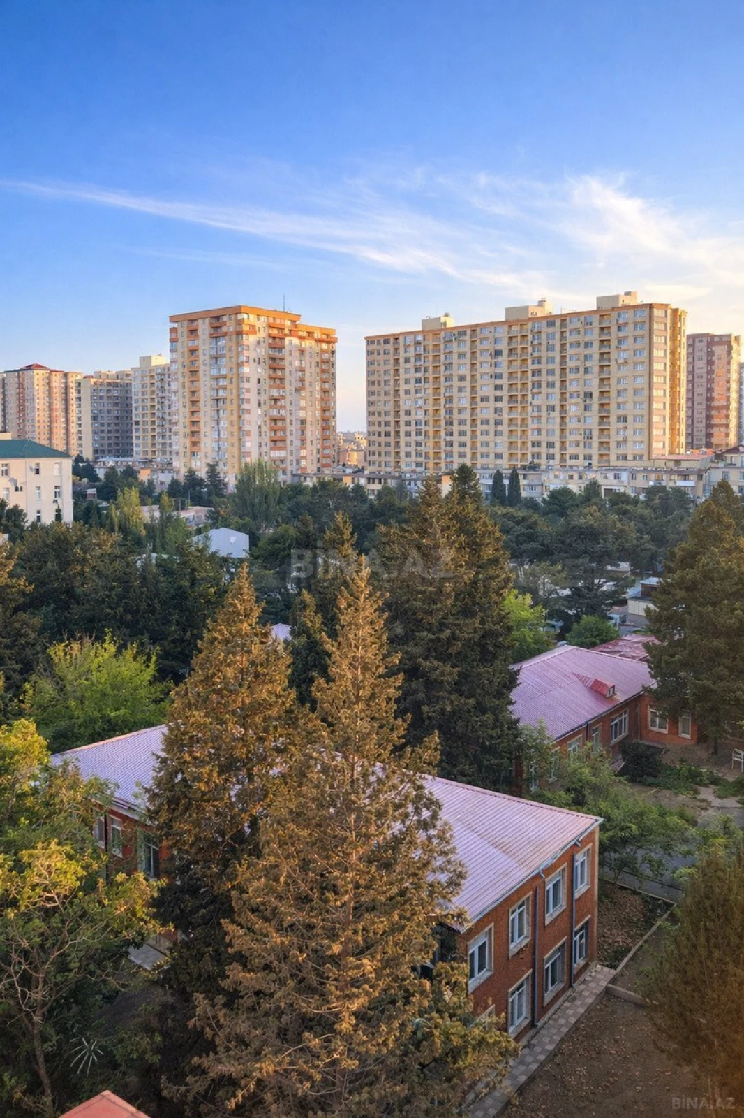 Satılır 2 otaqlı mənzil 90 m²