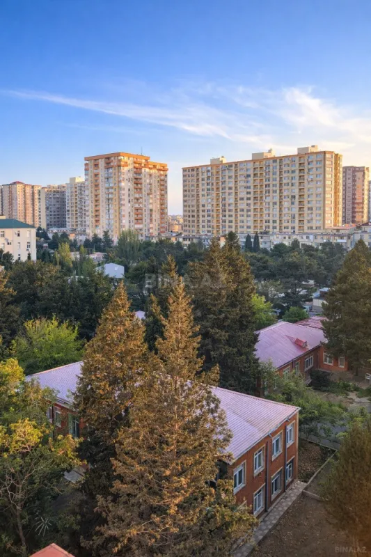 Satılır 2 otaqlı mənzil 90 m²