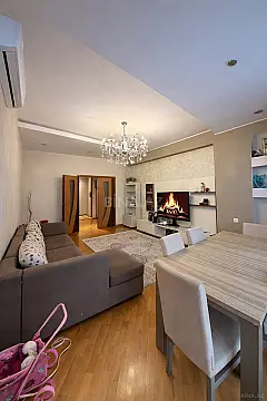Satılır 2 otaqlı mənzil 90 m² — Bakı, İnşaatçılar 2 otaq 90.00 m²