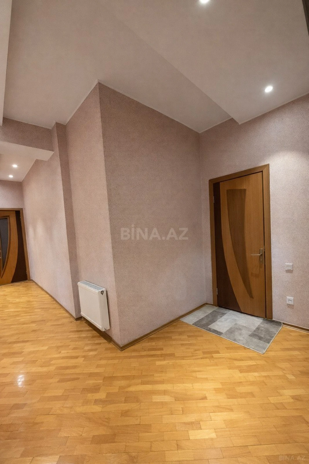 Satılır 2 otaqlı mənzil 90 m²