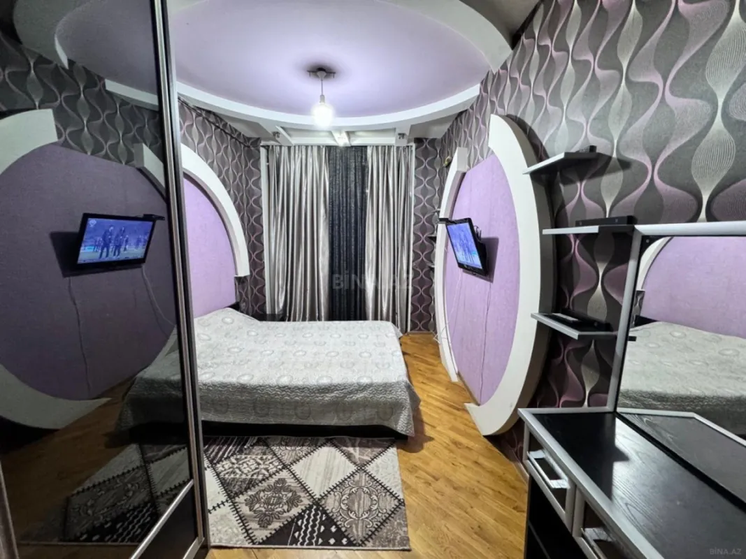 Satılır 2 otaqlı mənzil 65 m²