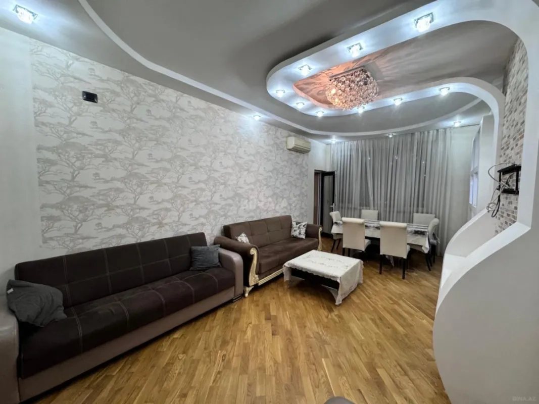 Satılır 2 otaqlı mənzil 65 m²