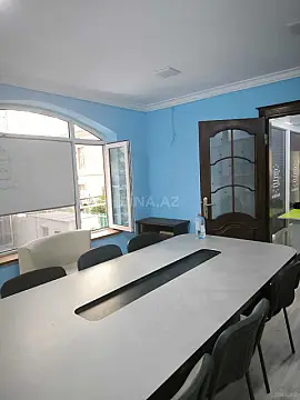 Kirayə verilir 6 otaqlı ofis 130 m²