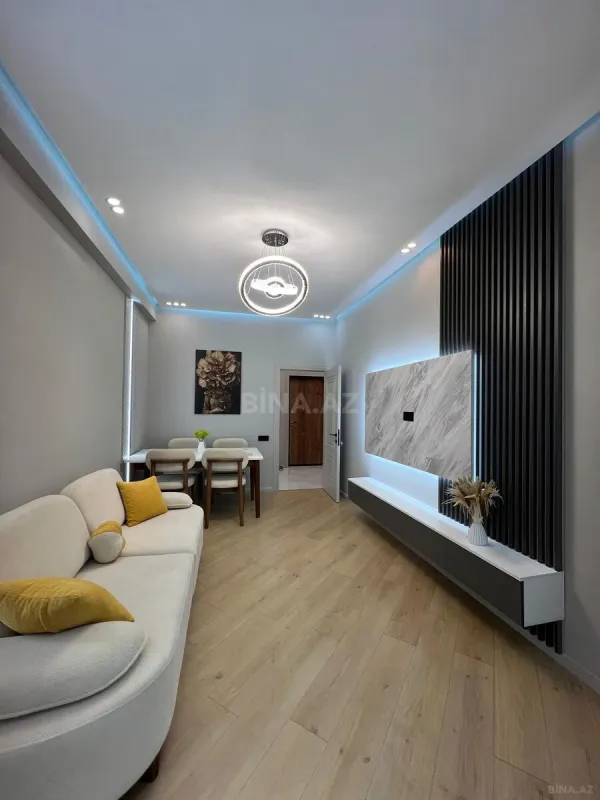 Satılır 2 otaqlı mənzil 55 m²