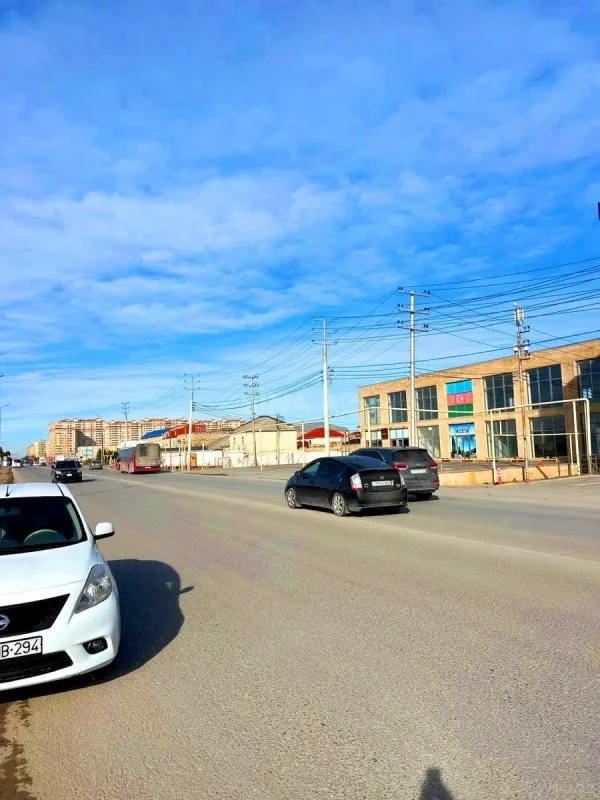 Kirayə verilir obyekt 90 m²